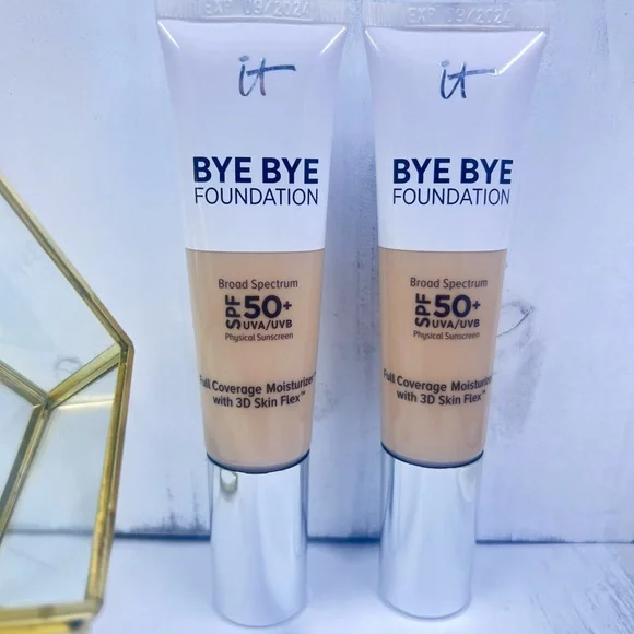 IT Cosmetics Bye Bye Foundation Full Coverage Moisturizer SPF 50 X2 EXPIRED 9/24 - Picture 1 of 7